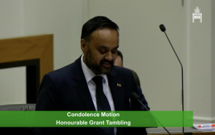 Grant Tambling AM